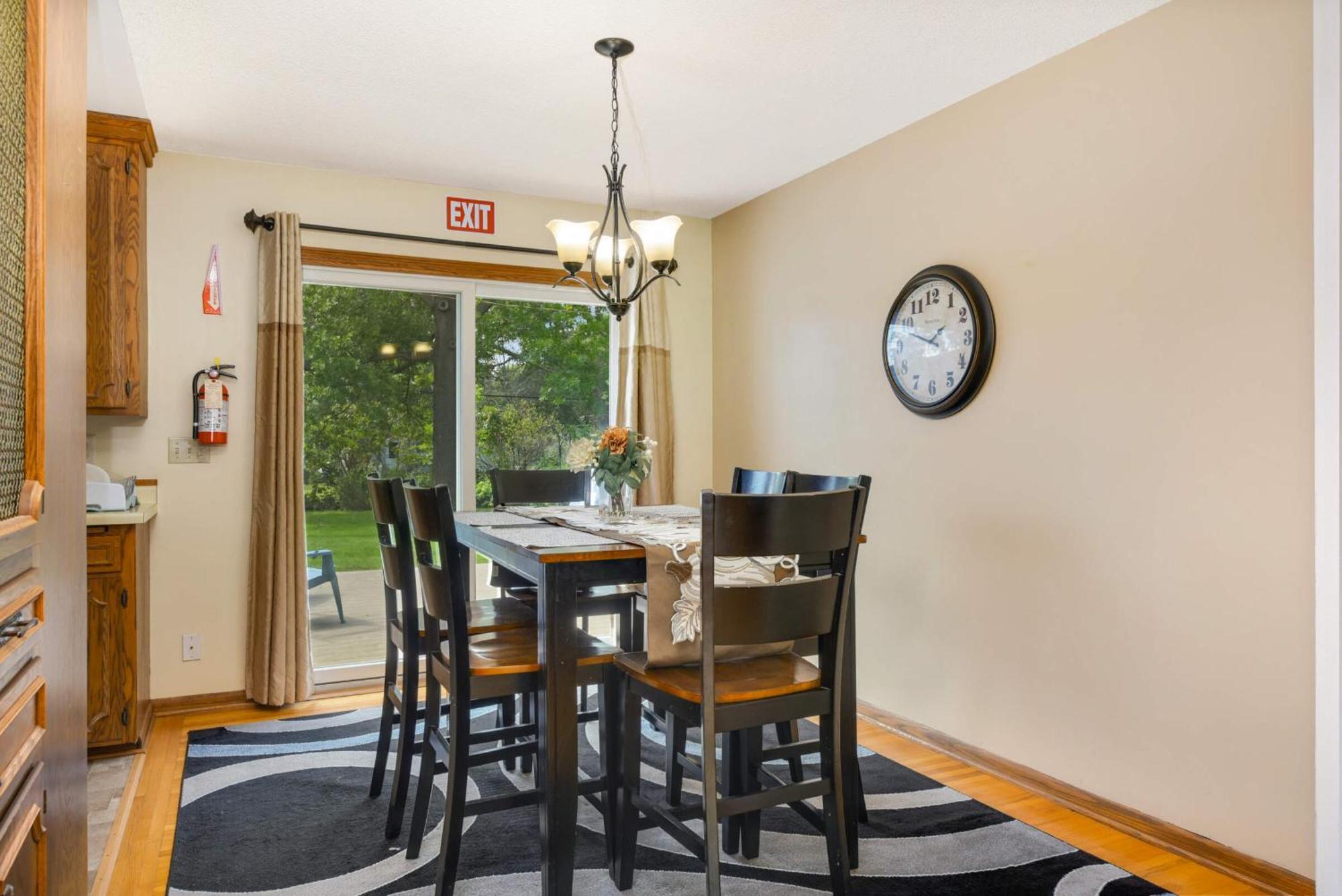 Cottage Grove Haven, Spacious 4-Bed, 3 Baths Retreat エクステリア 写真