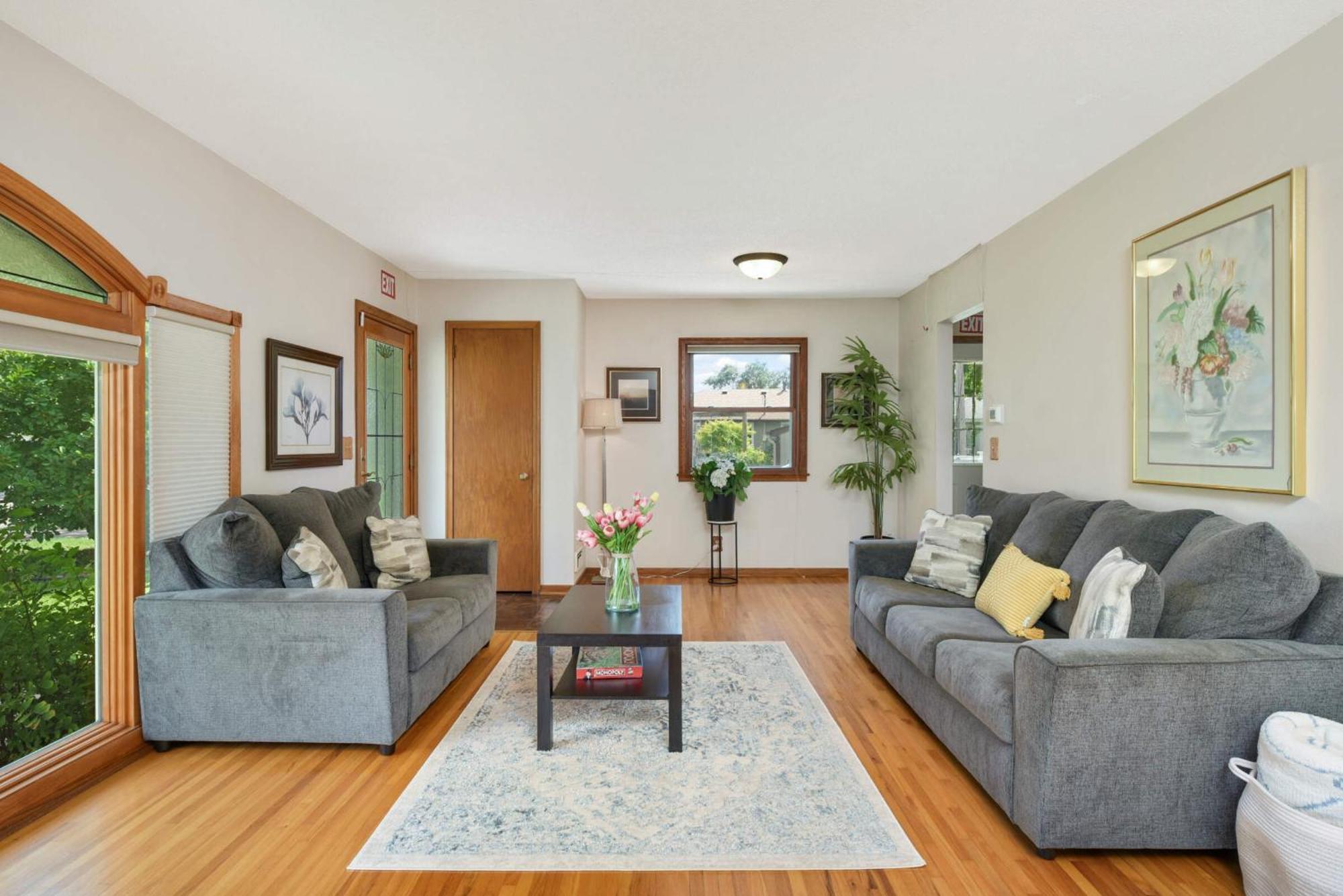 Cottage Grove Haven, Spacious 4-Bed, 3 Baths Retreat エクステリア 写真
