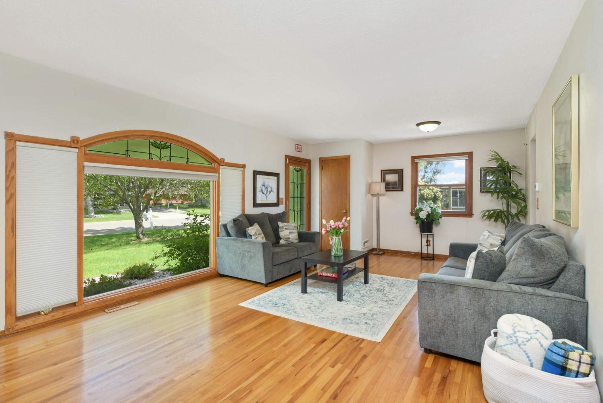 Cottage Grove Haven, Spacious 4-Bed, 3 Baths Retreat エクステリア 写真
